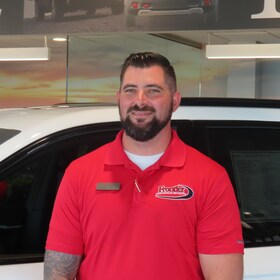 Staff member Alex Gryglewski from ID_4019ab389910