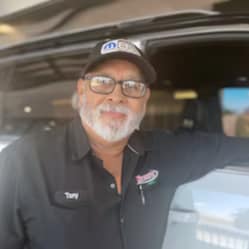 Staff member Melesio Orosco from ID_4d39d5e39ca5