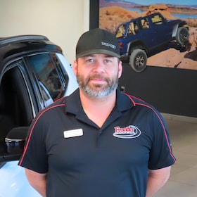 Staff member Derrick Veanueva from ID_5b4dfd5b2495