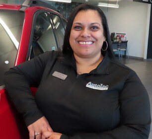 Staff member Pamela Moa from 520b8a2913ff