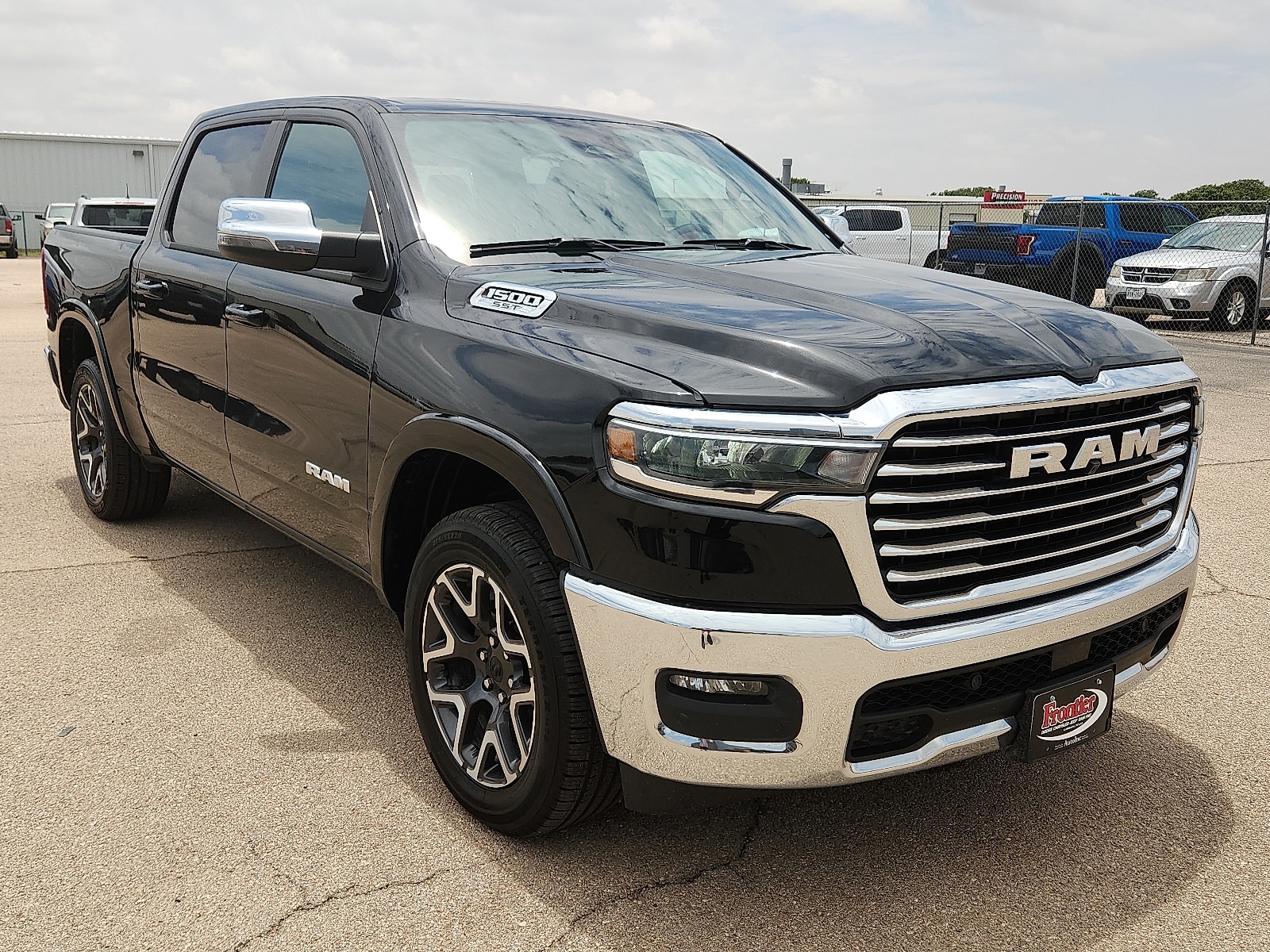 2025 RAM Ram 1500 Pickup Laramie - Photo 6