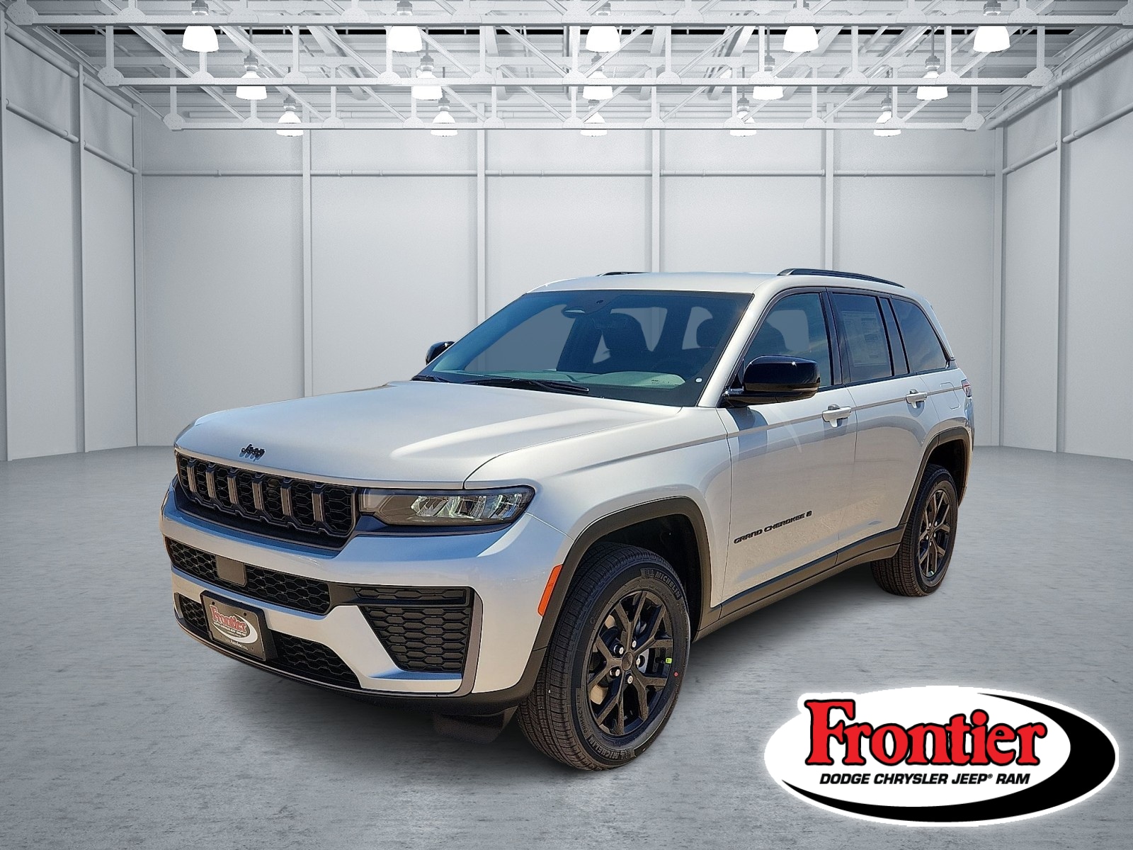 2026 Jeep Grand Cherokee Laredo Altitude 4x4's photo