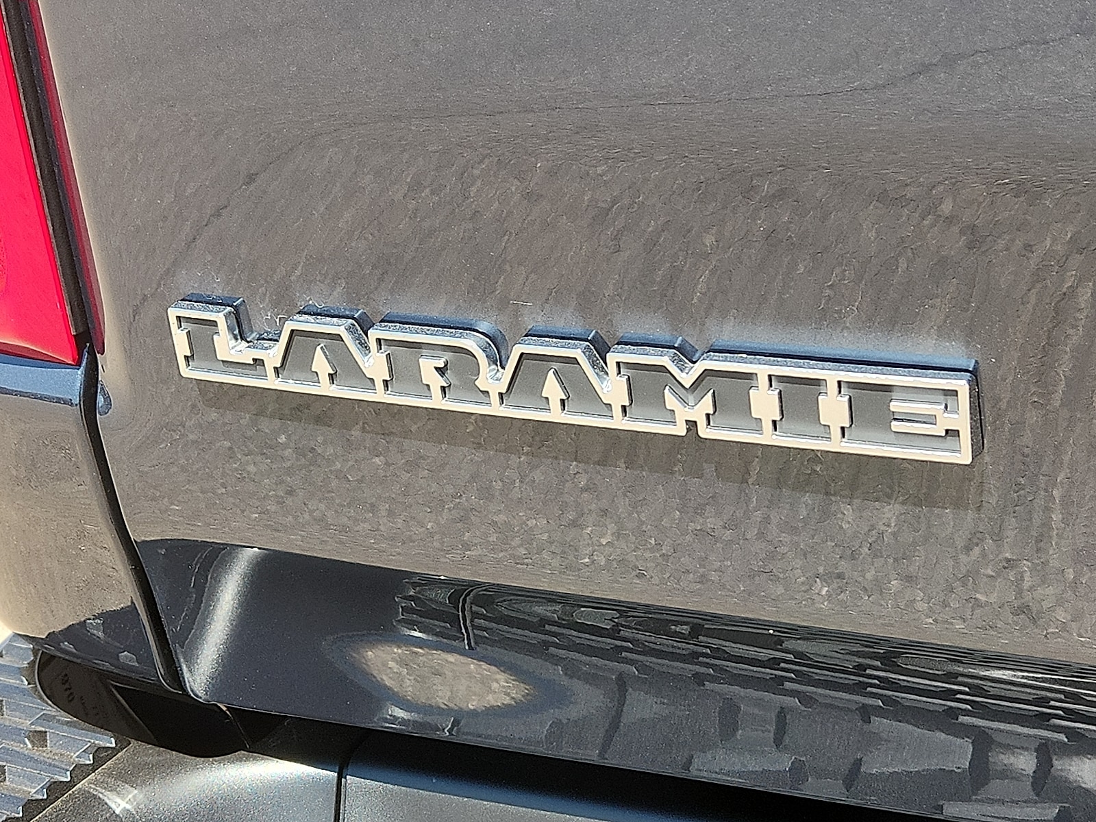 2026 RAM 1500 Laramie - Photo 9