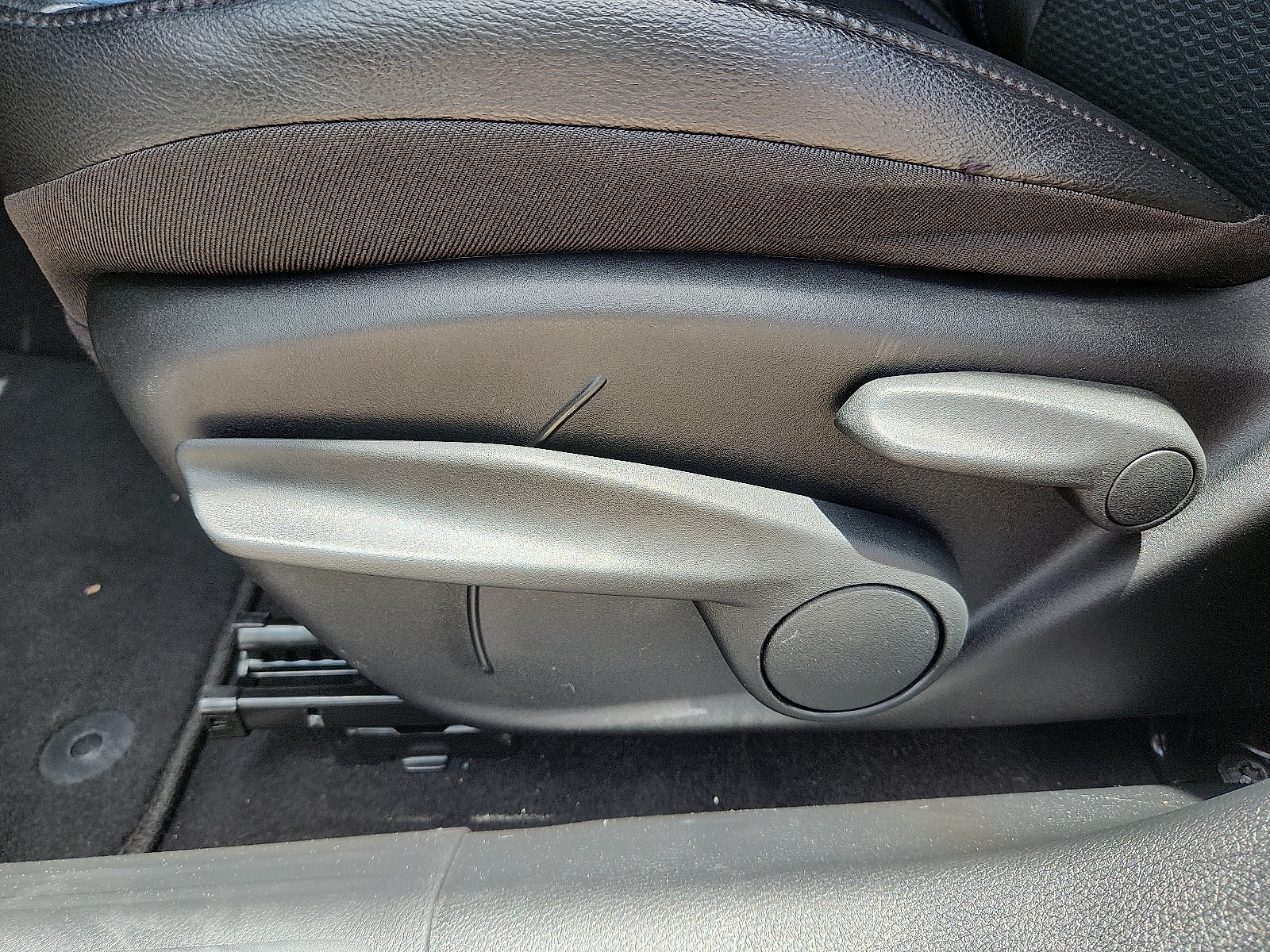 2026 Jeep Compass Latitude - Photo 14