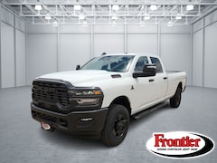 2026 Ram 3500 TRADESMAN CREW CAB 4X4 8' BOX Pickup