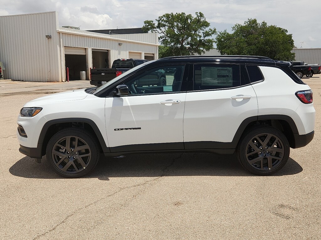 New 2026 Jeep Compass LIMITED ALTITUDE 4X4 Sport Utility