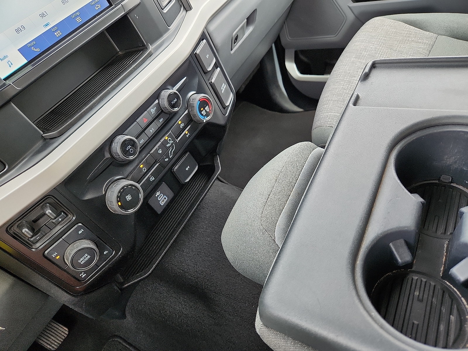 2025 Ford F-250 Super Duty - Photo 20