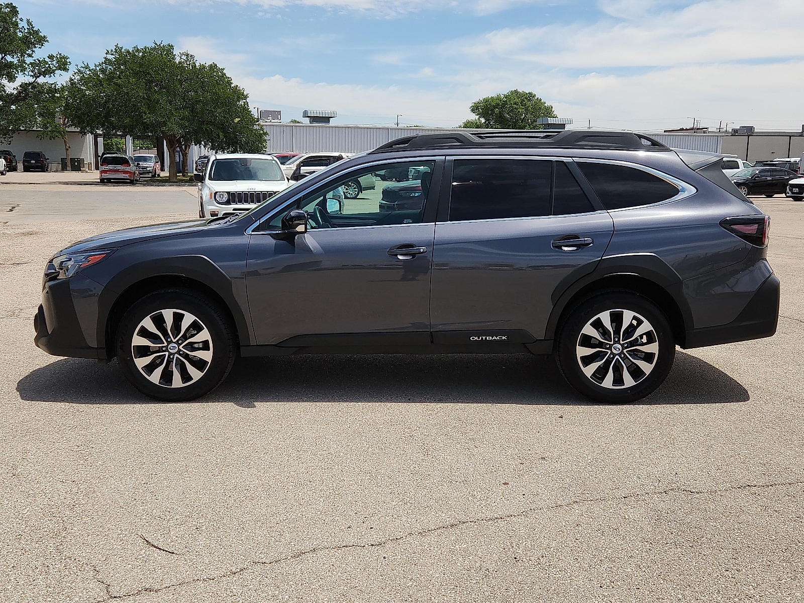 Used 2024 Subaru Outback Limited with VIN 4S4BTAMC3R3276965 for sale in Lubbock, TX
