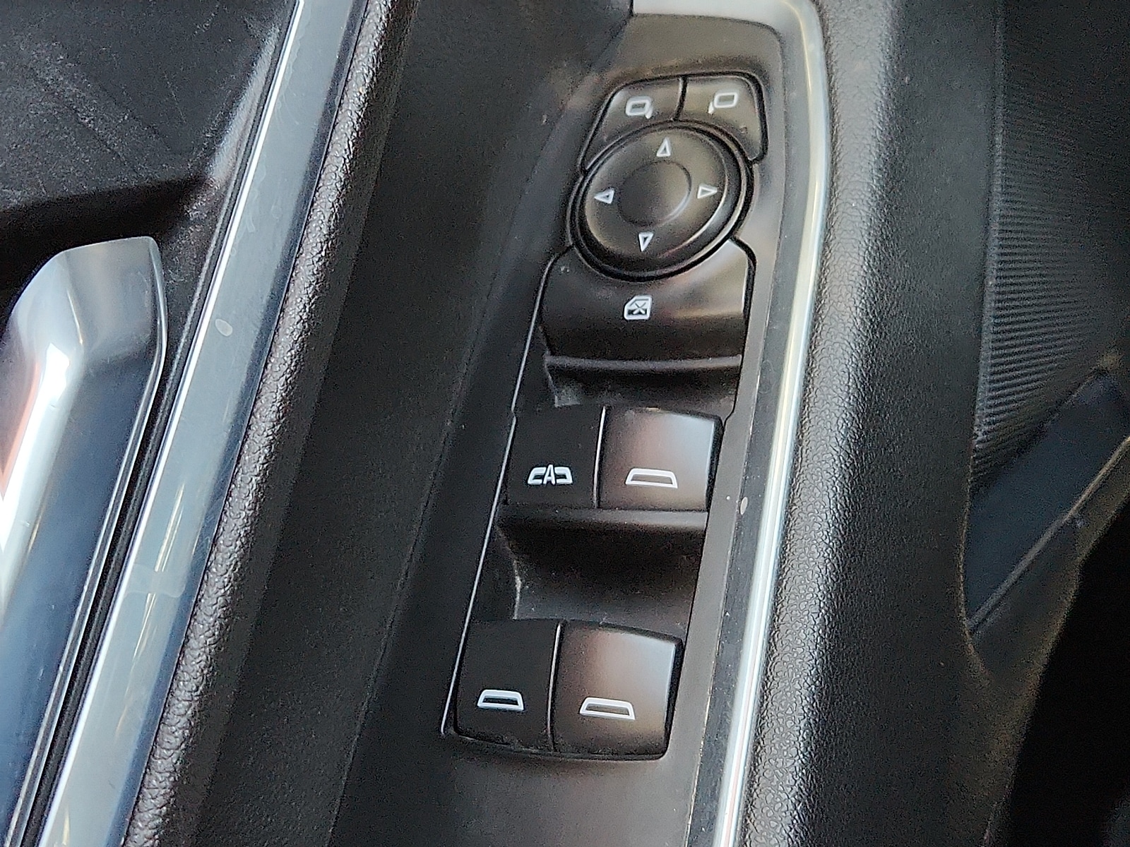 2025 Chevrolet Silverado 2500HD LT - Photo 17