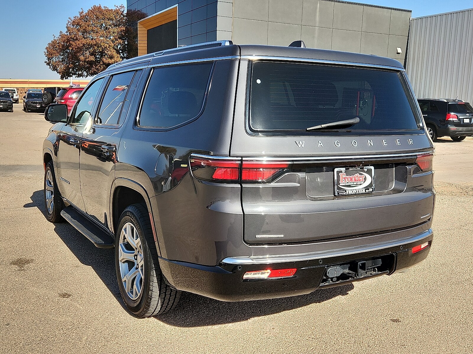 2022 Jeep Wagoneer Series II photo 3