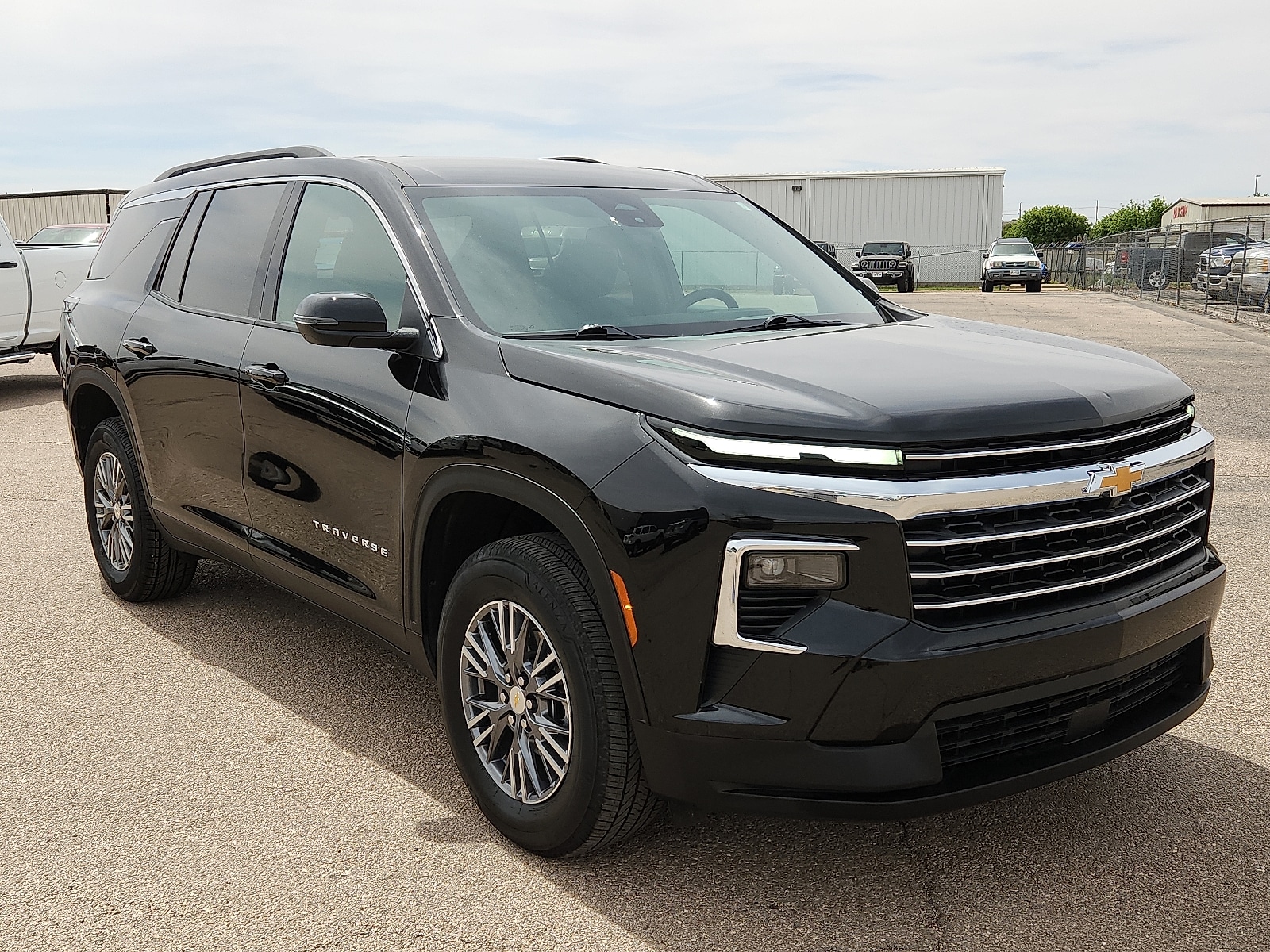 2026 Chevrolet Traverse LT - Photo 6