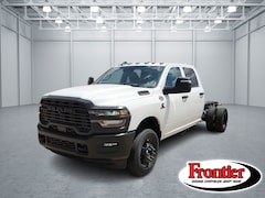 2025 Ram 3500 Chassis Cab 3500 TRADESMAN CREW CAB CHASSIS 4X4 60' CA Pickup