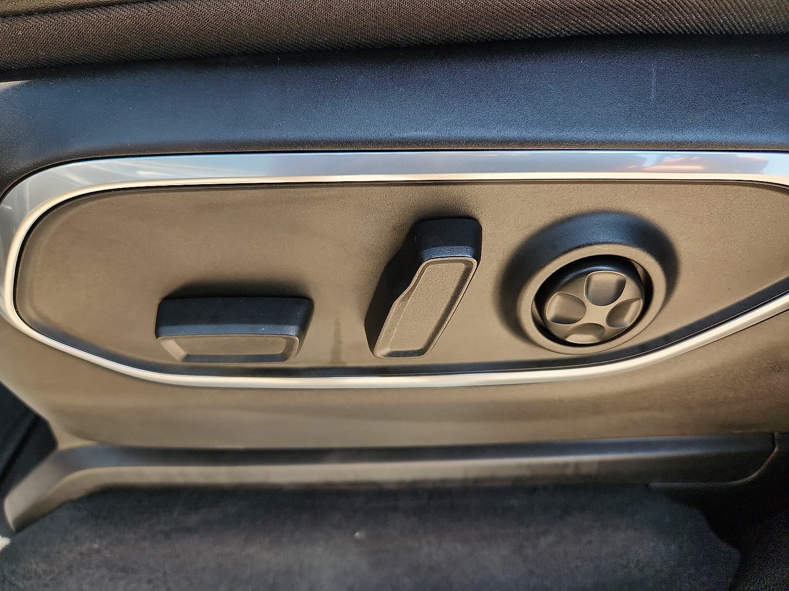 2024 Jeep Wagoneer Series II - Photo 12