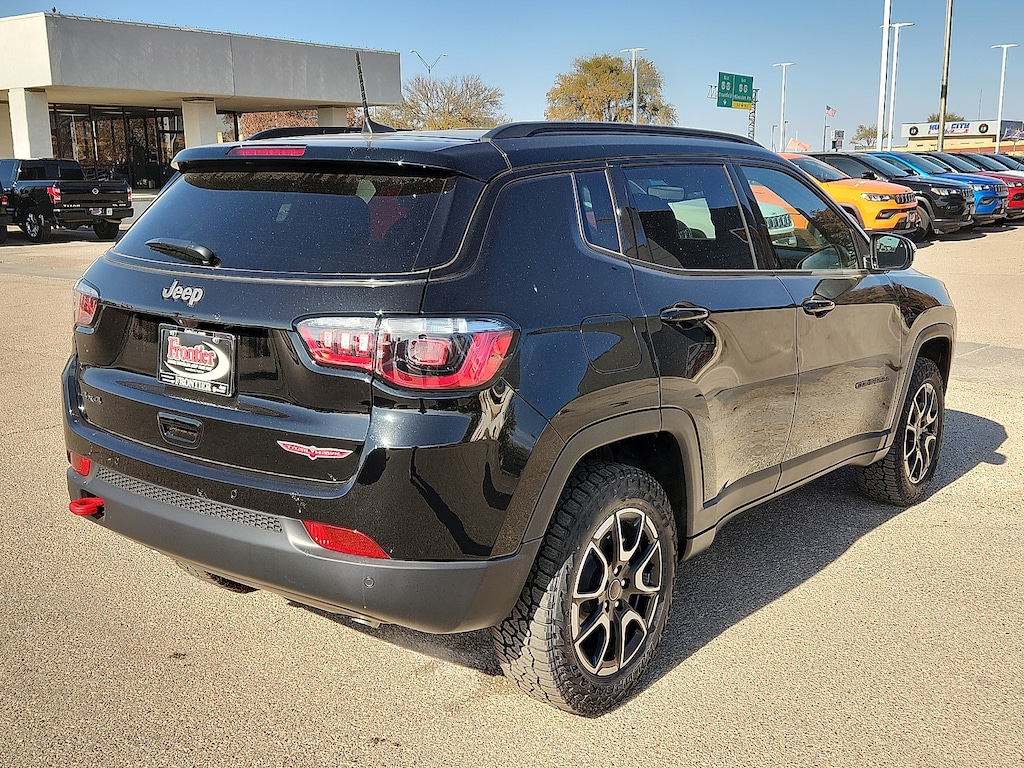 New 2026 Jeep Compass TRAILHAWK 4X4 Sport Utility