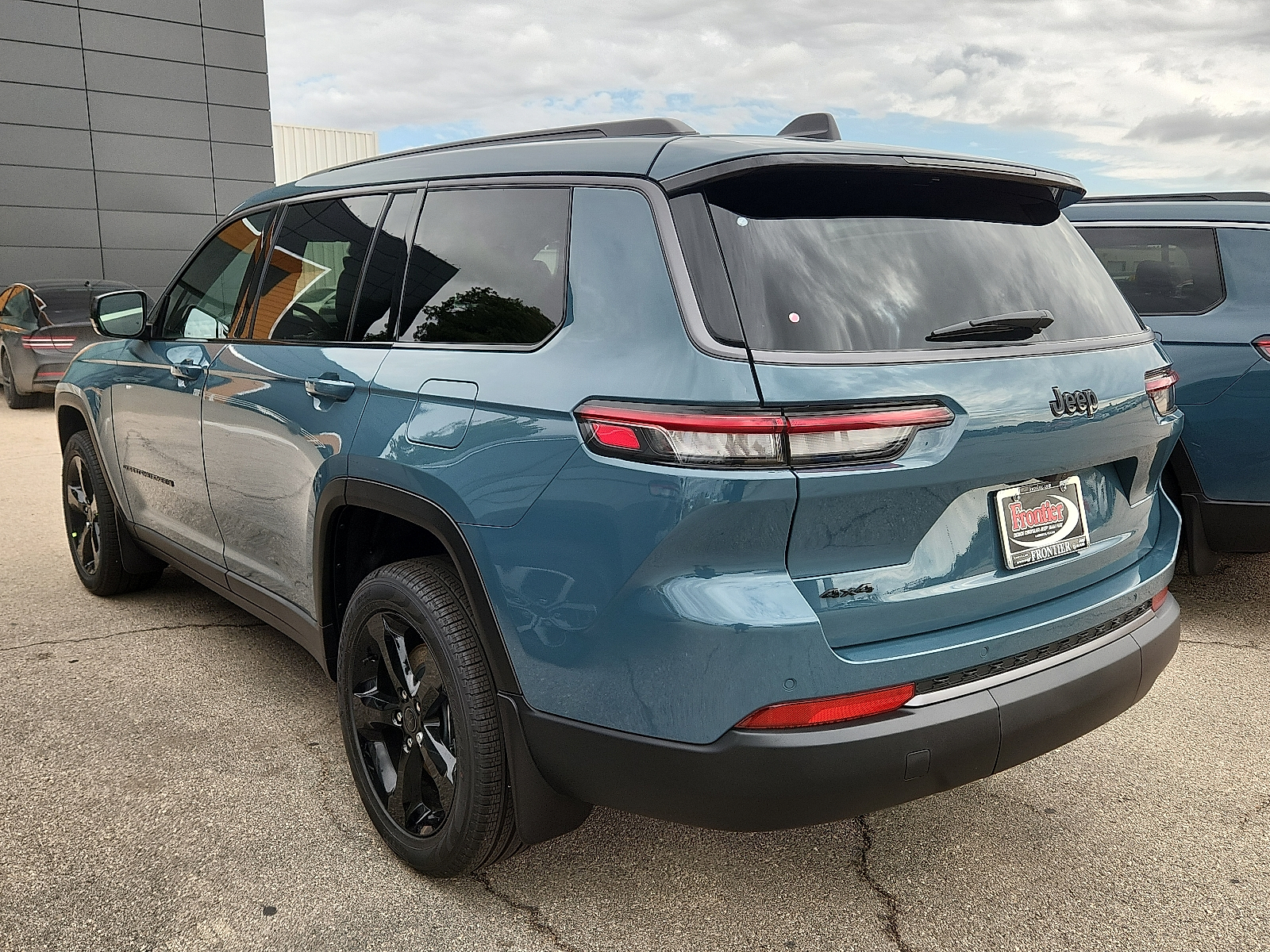 New 2027 Jeep Grand Cherokee L LIMITED 4X4 Sport Utility