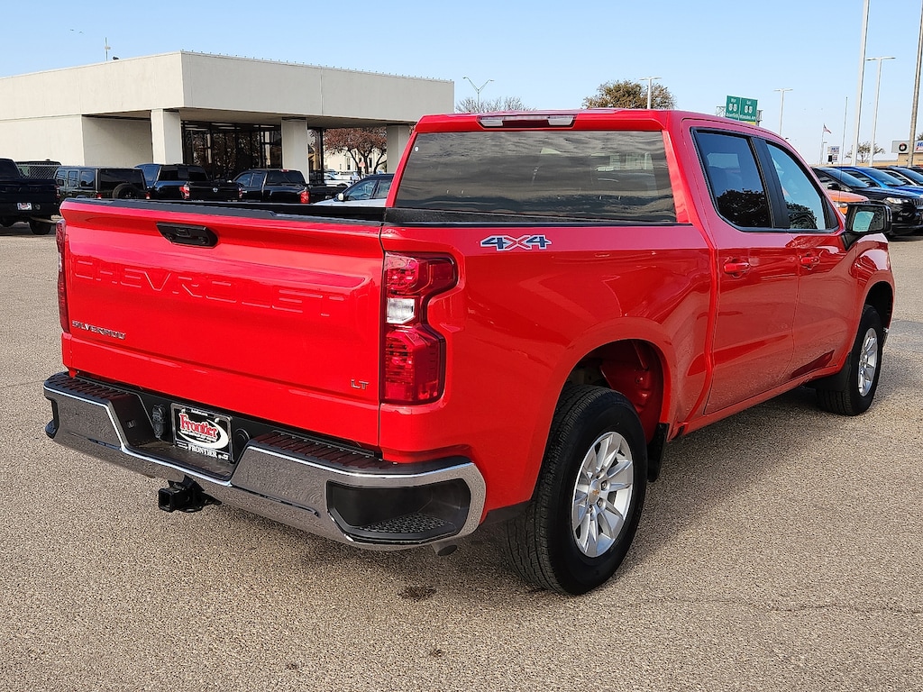 Used 2025 Chevrolet Silverado 1500 LT w/1LT Truck Crew Cab