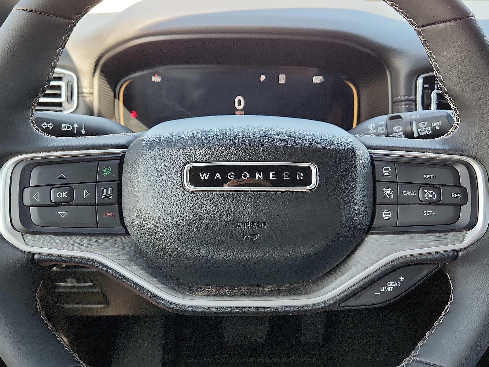 2025 Jeep Wagoneer Series II - Photo 19