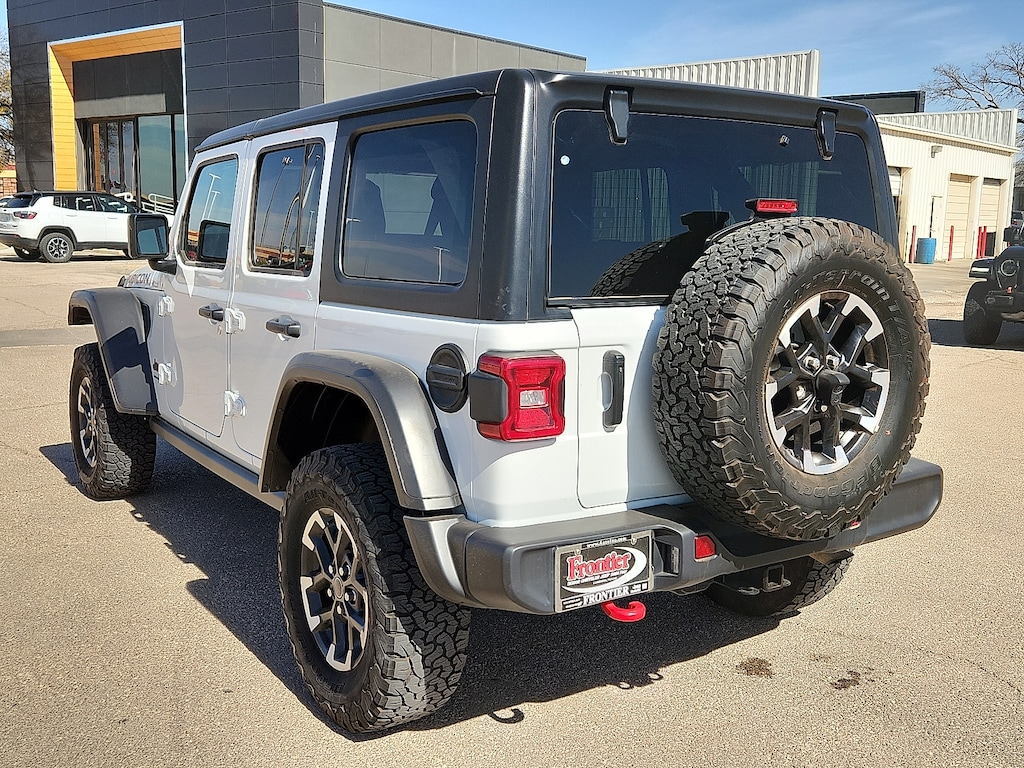 Used 2025 Jeep Wrangler Rubicon SUV