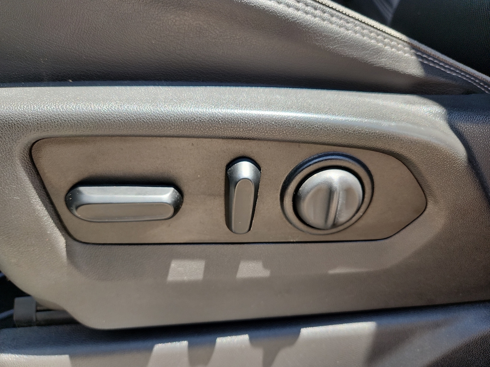 2021 Chevrolet Silverado 1500 High Country - Photo 14