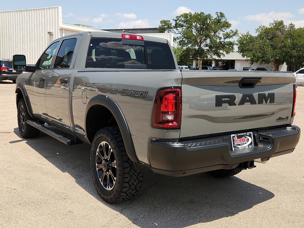 New 2026 Ram 2500 WARLOCK CREW CAB 4X4 6'4 BOX Pickup