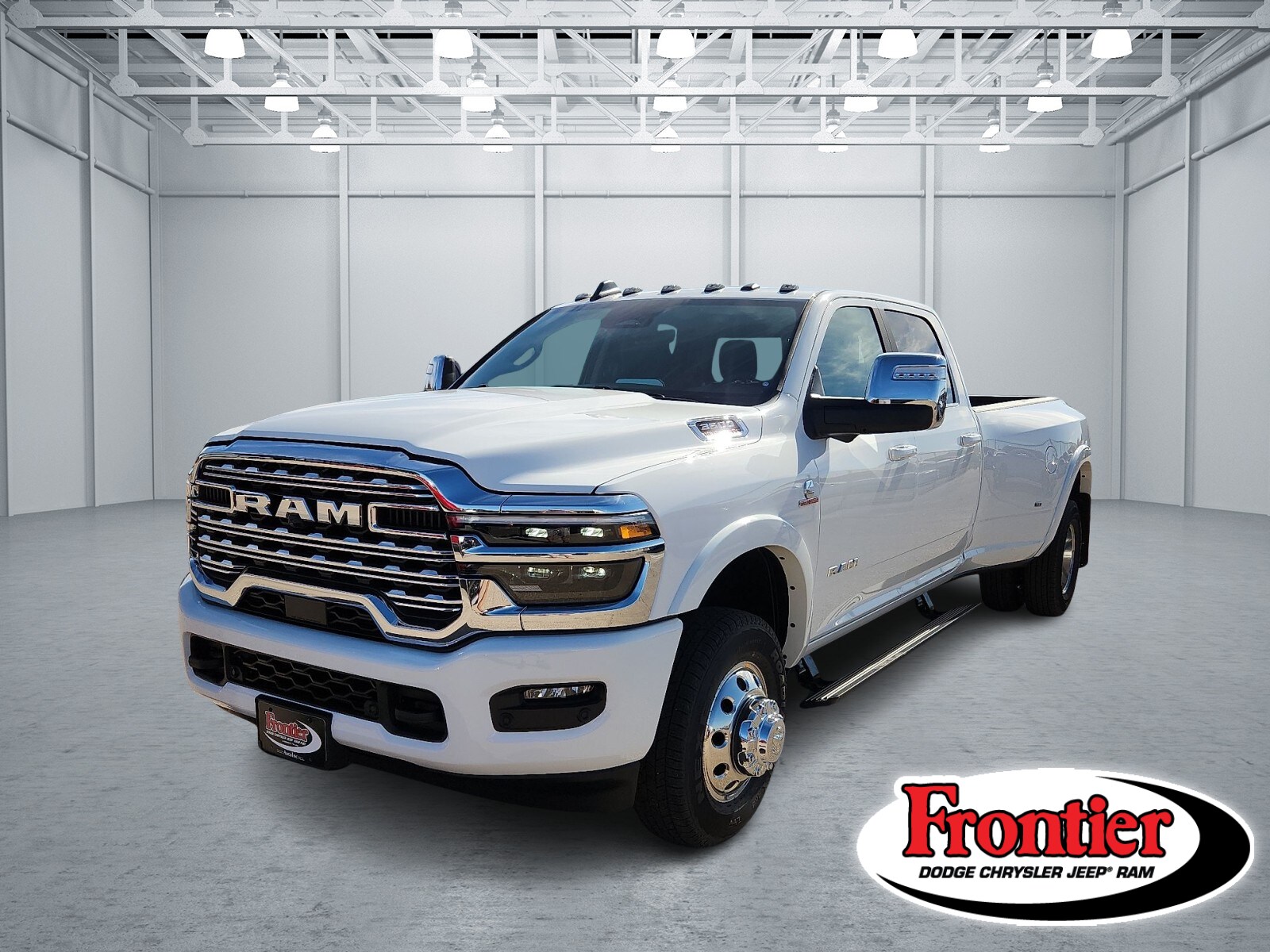 2026 Ram 3500 LIMITED LONGHORN CREW CAB 4X4 8' BOX 