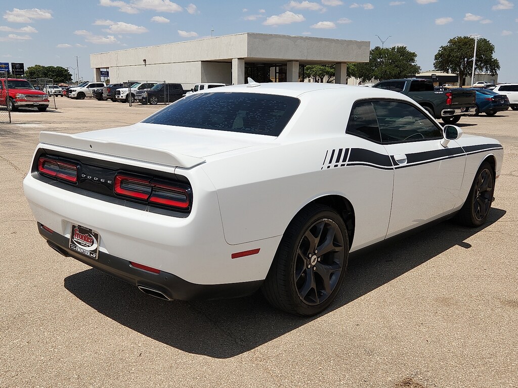 Used 2018 Dodge Challenger SXT Coupe