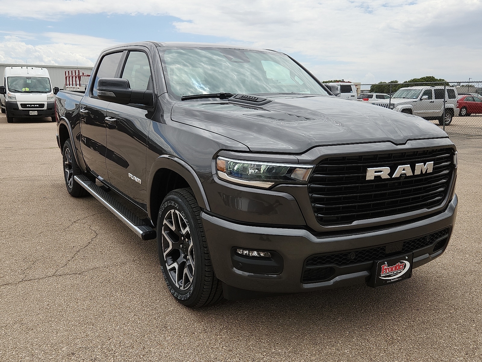 2026 RAM 1500 Laramie - Photo 6
