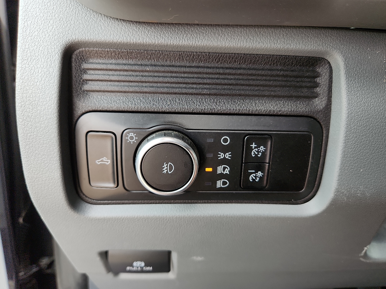2025 Ford F-250 Super Duty - Photo 14