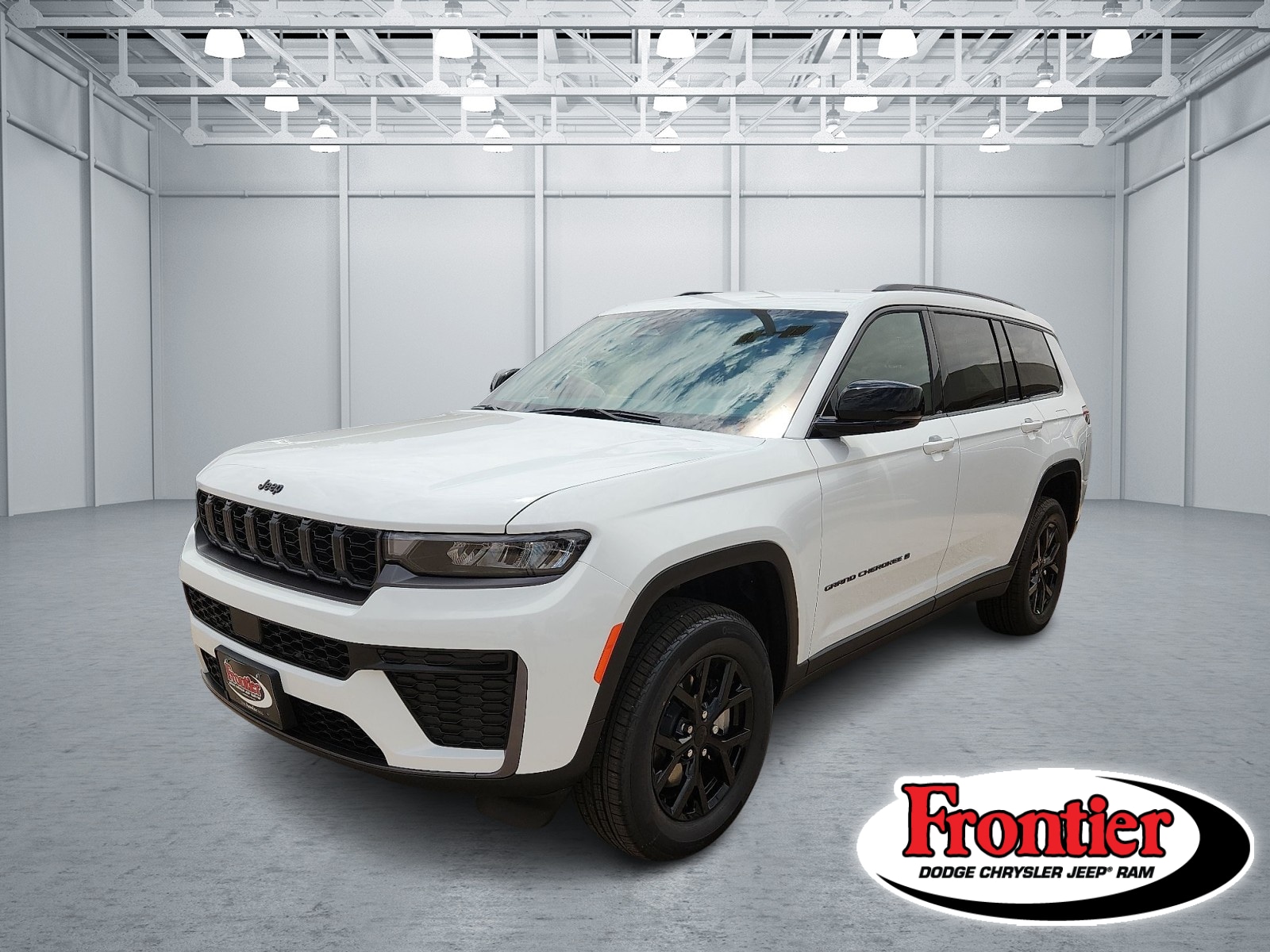 2026 Jeep Grand Cherokee L Laredo Altitude 4x4's photo