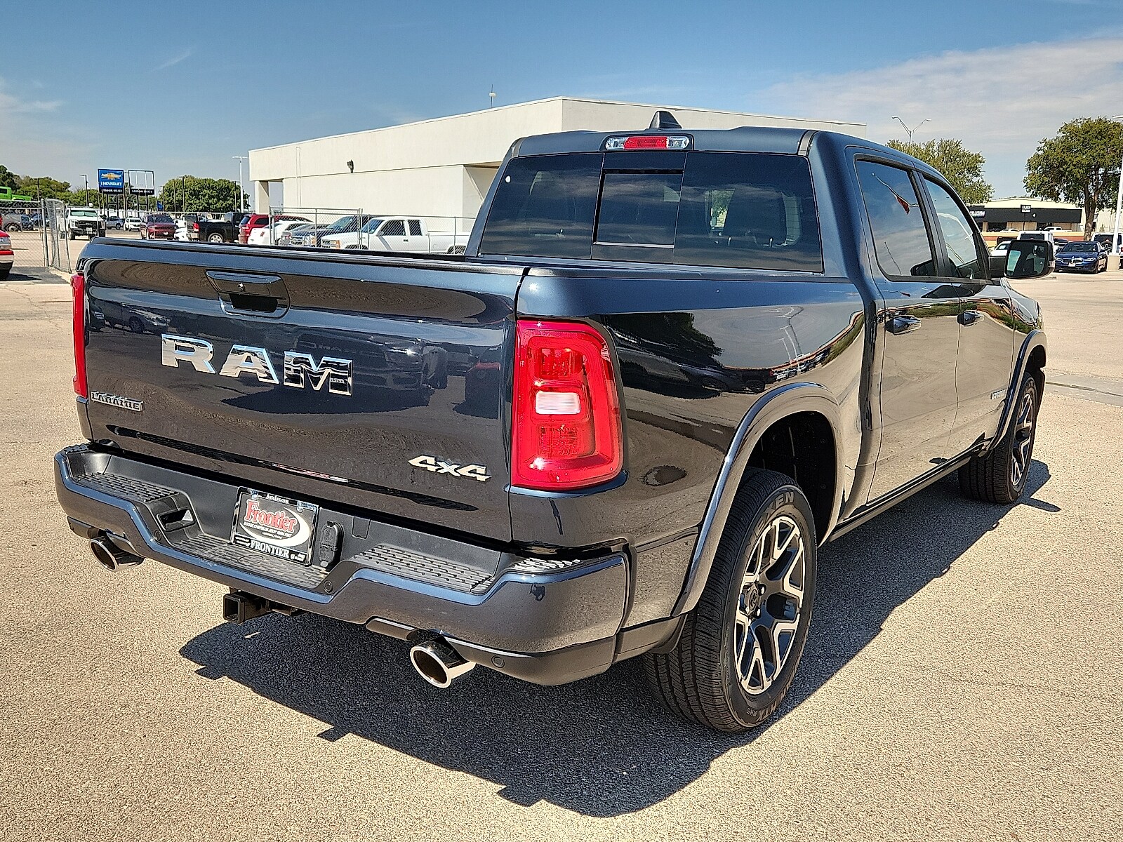 2026 Ram 1500 Laramie photo 3