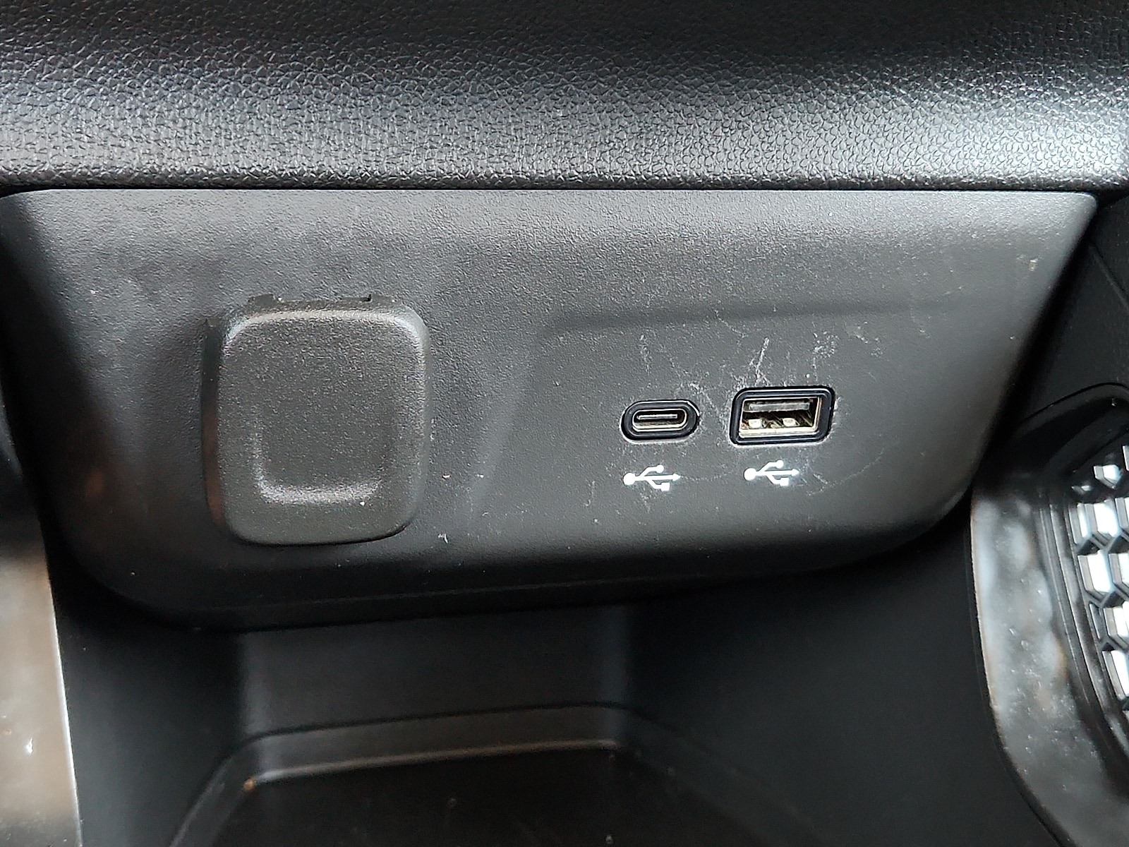 2024 Chevrolet TrailBlazer LT - Photo 15