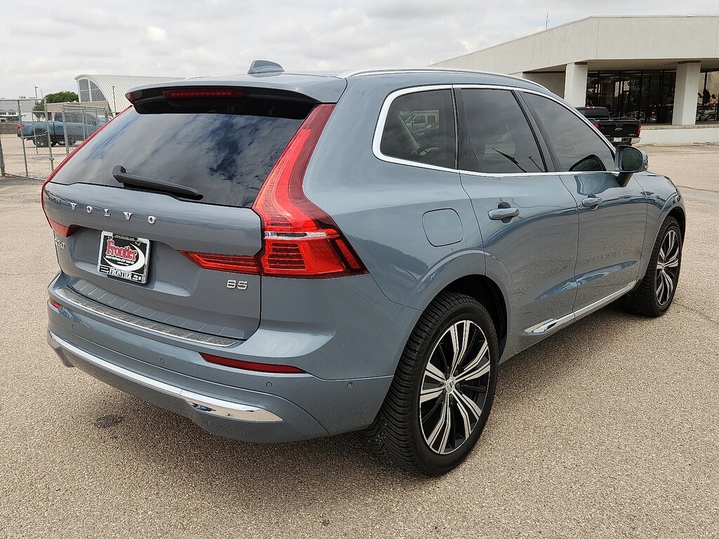 Used 2022 Volvo XC60 B5 FWD Inscription SUV