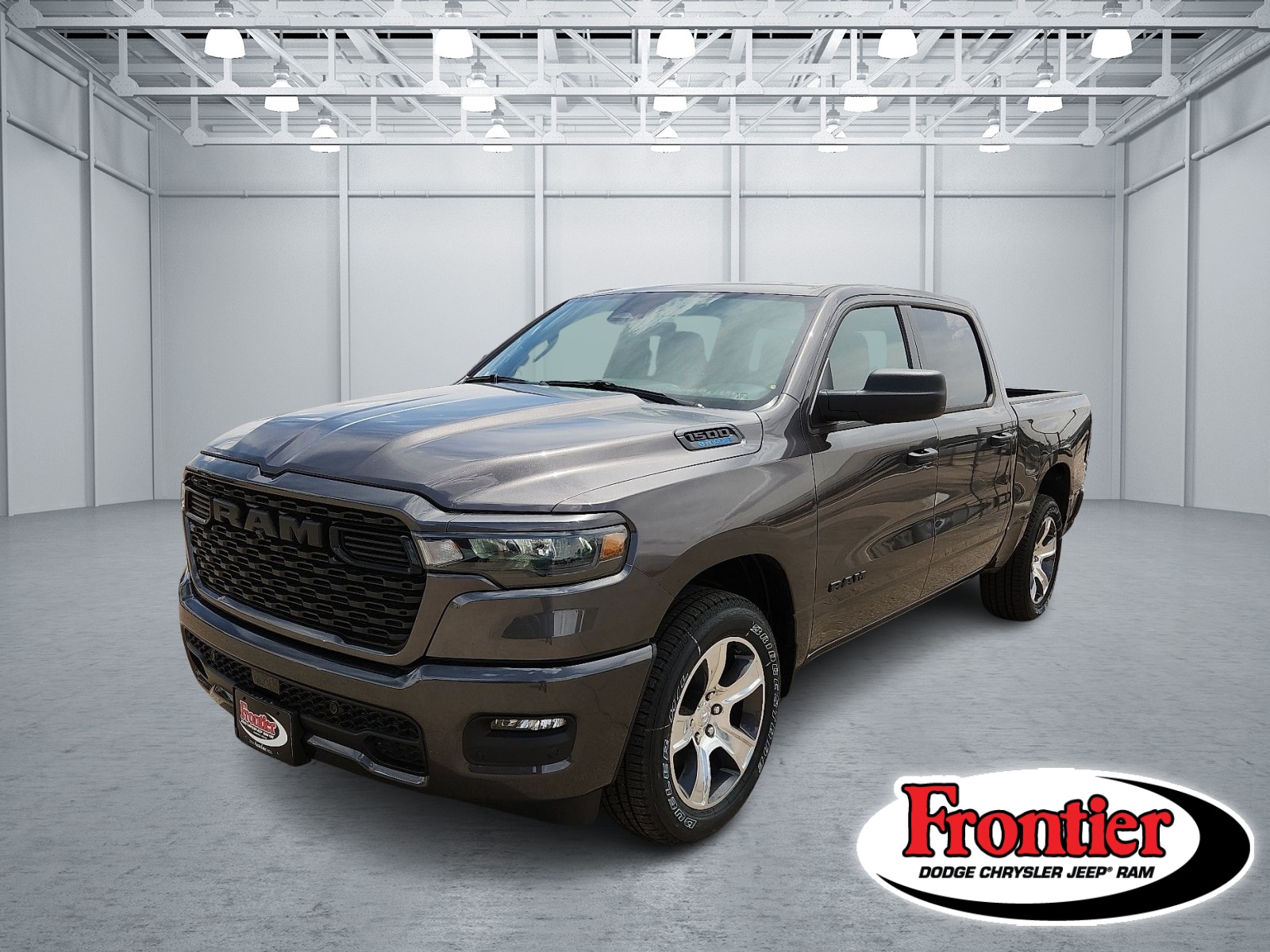 2026 RAM 1500 Express Crew Cab 5'7's photo