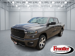 2026 Ram 1500 EXPRESS CREW CAB 4X2 5'7 BOX Pickup