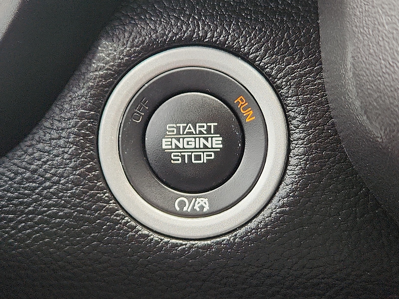 2025 RAM Ram 1500 Pickup Laramie - Photo 17