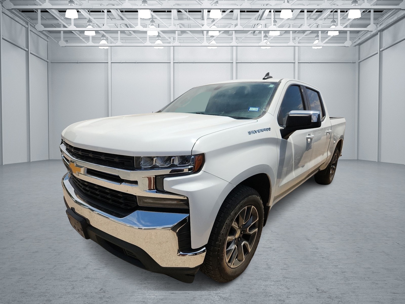2020 Chevrolet Silverado 1500 LT Crew Cab Short Box's photo