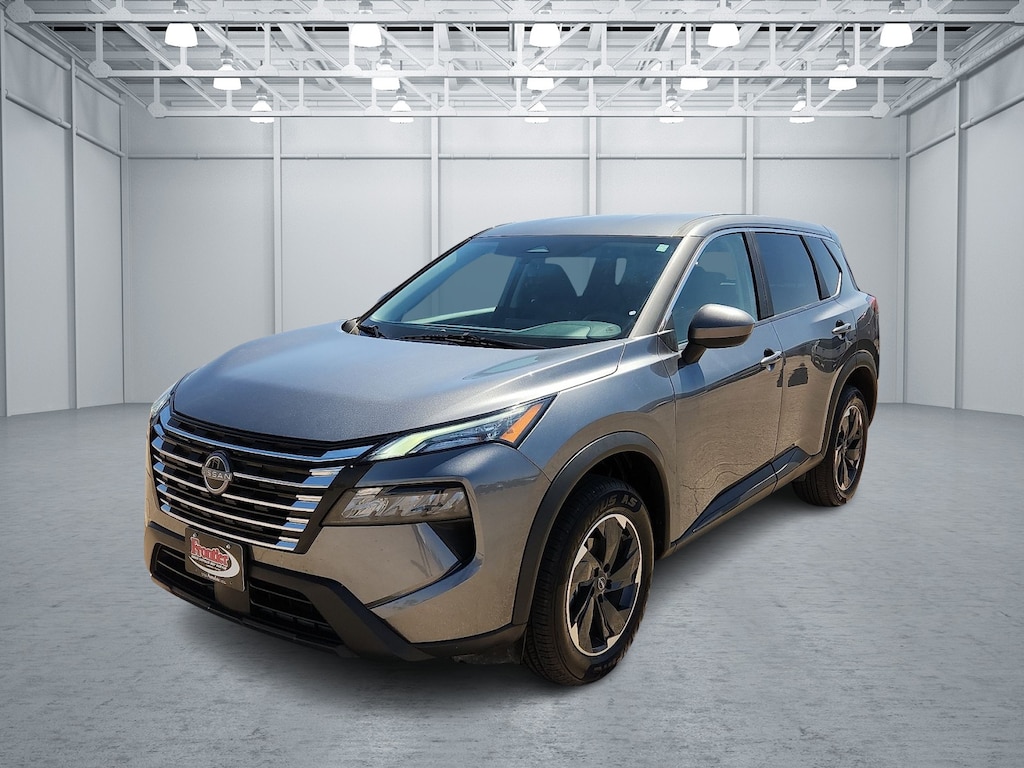 Used 2025 Nissan Rogue SV SUV