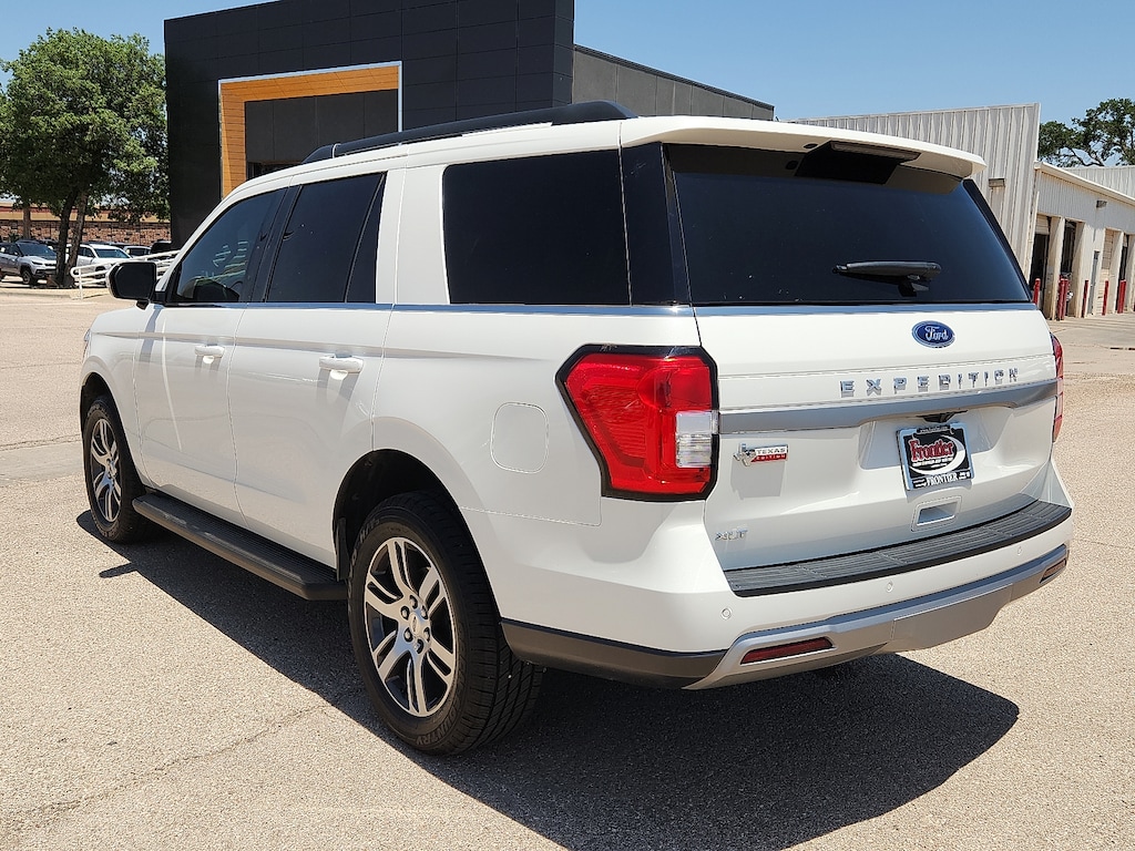 Used 2024 Ford Expedition XLT SUV