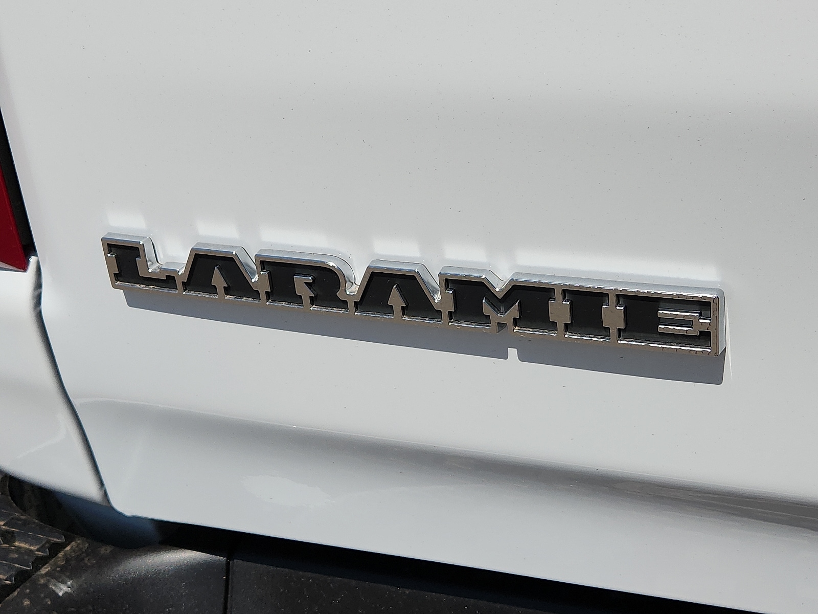2026 RAM 1500 Laramie - Photo 9