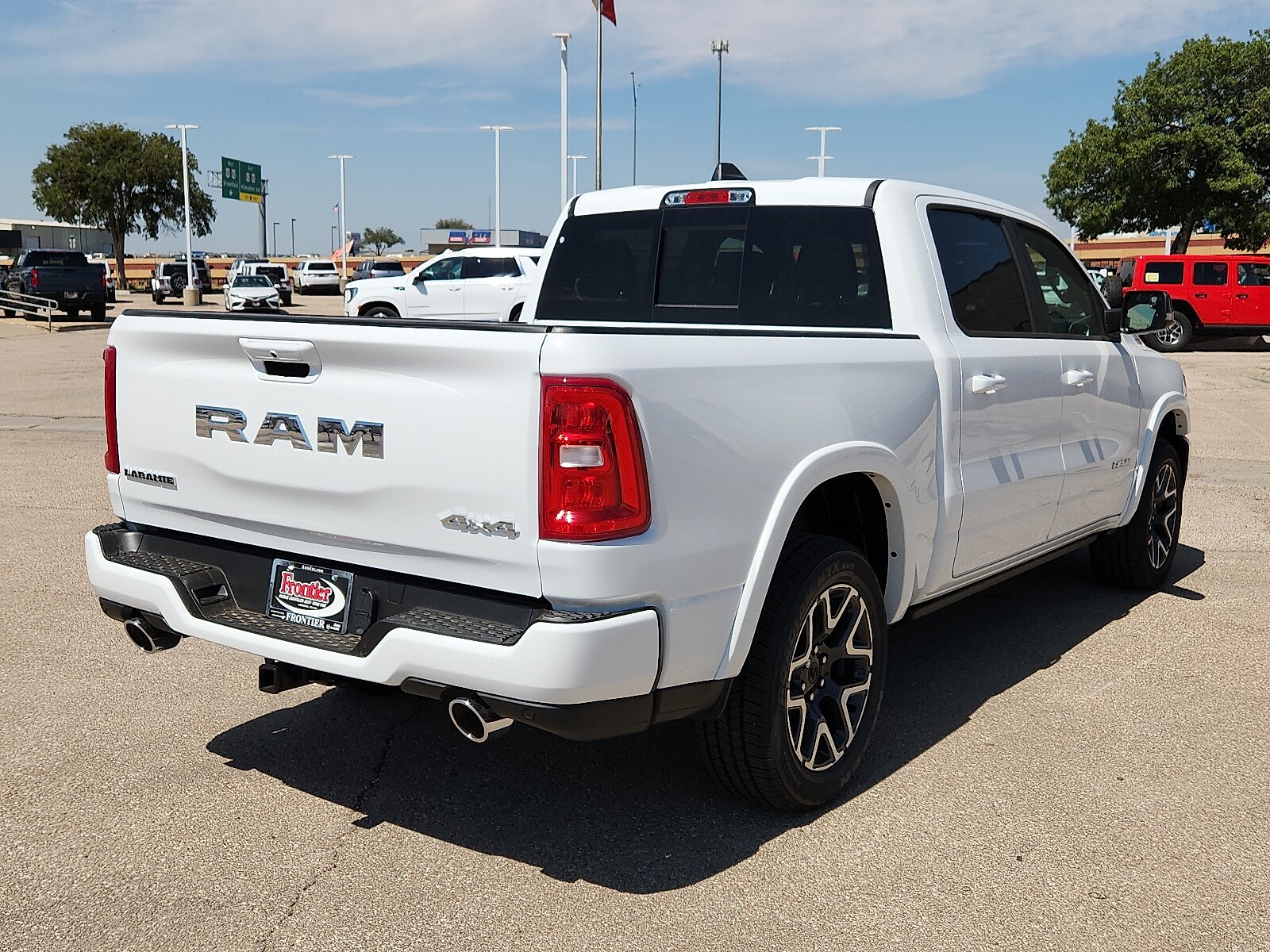 2026 Ram 1500 Laramie photo 4
