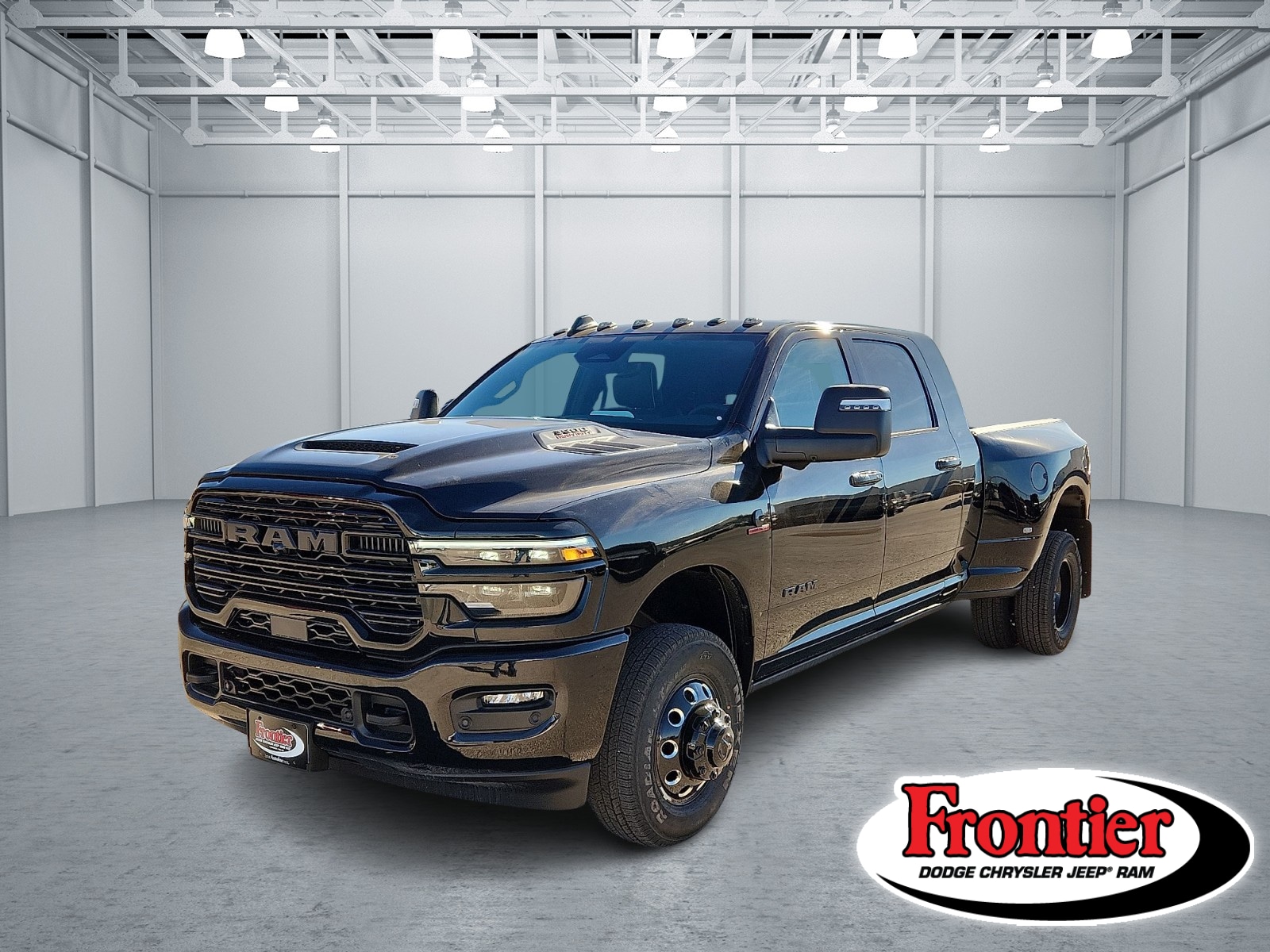 2026 RAM Ram 3500 Pickup Laramie's photo