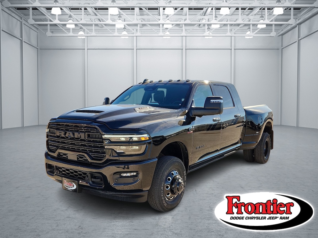 New 2026 Ram 3500 LARAMIE MEGA CAB 4X4 6'4 BOX Pickup