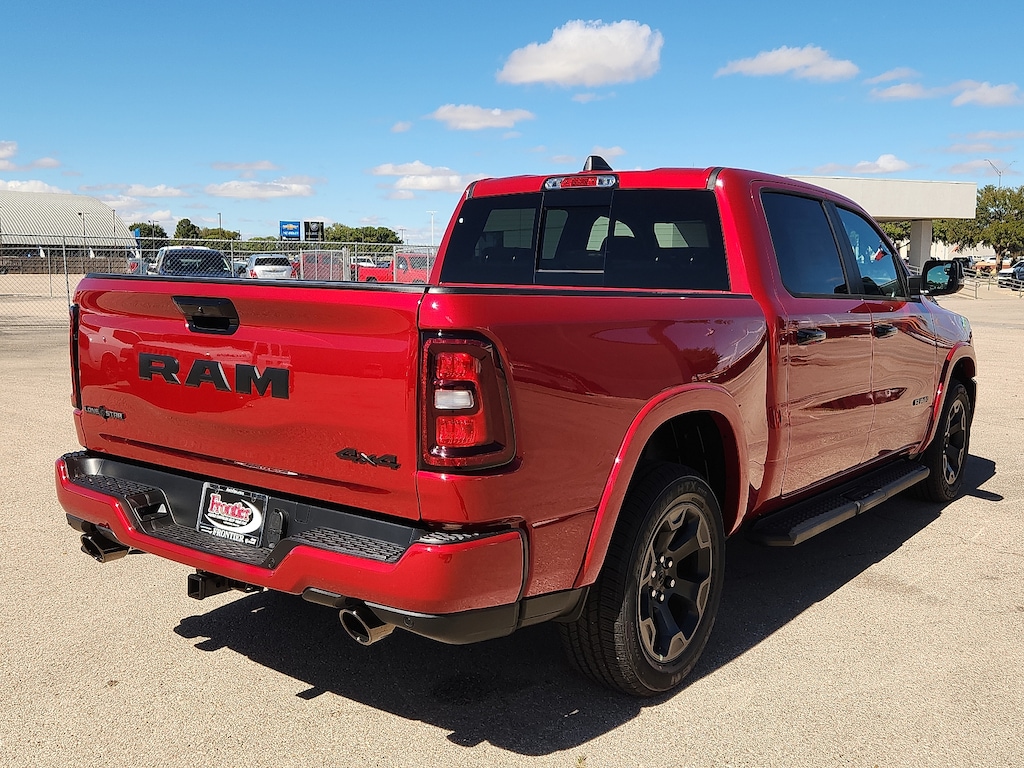 New 2027 Ram 1500 LONE STAR CREW CAB 4X4 5'7 BOX Pickup