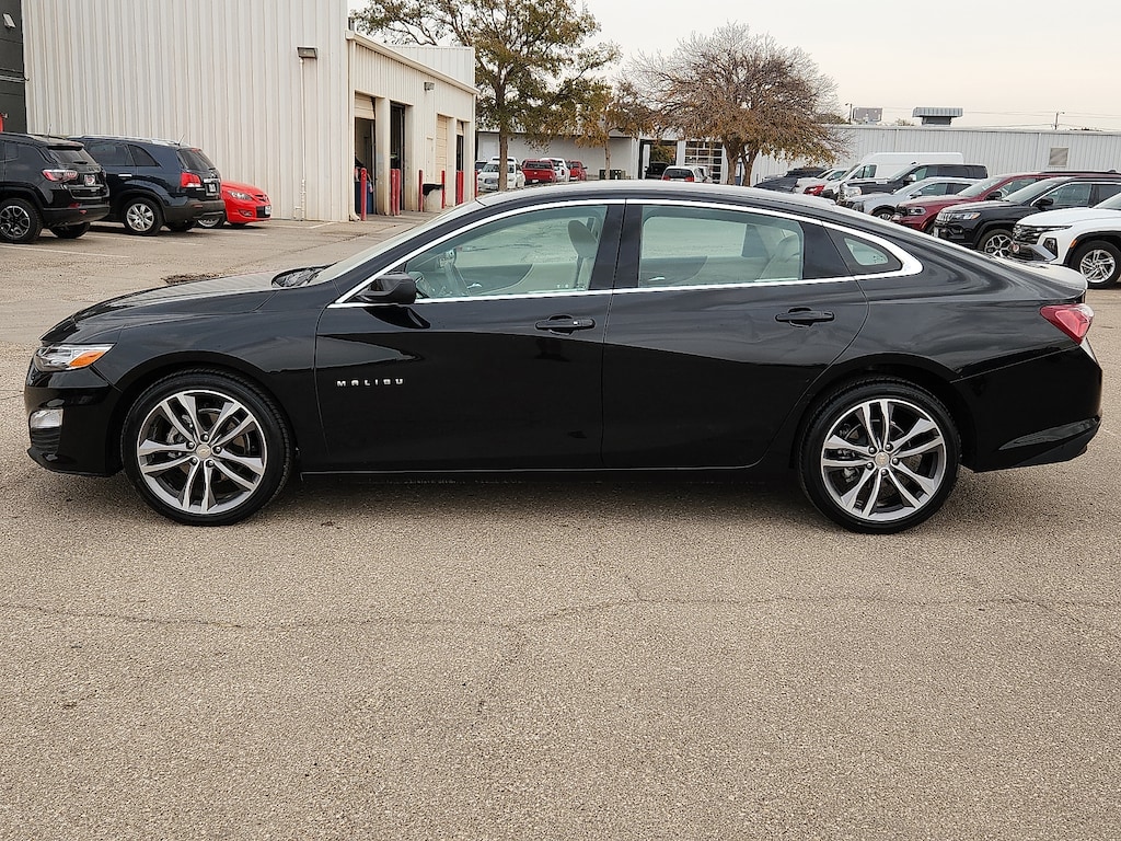 Used 2024 Chevrolet Malibu 2LT Sedan