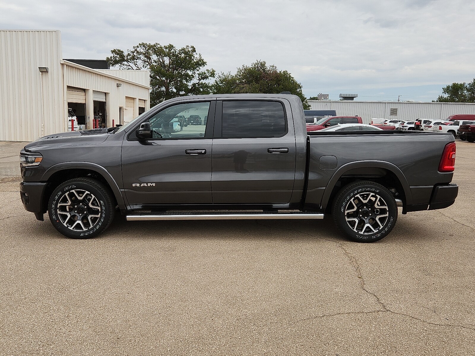 2026 Ram 1500 Laramie photo 2