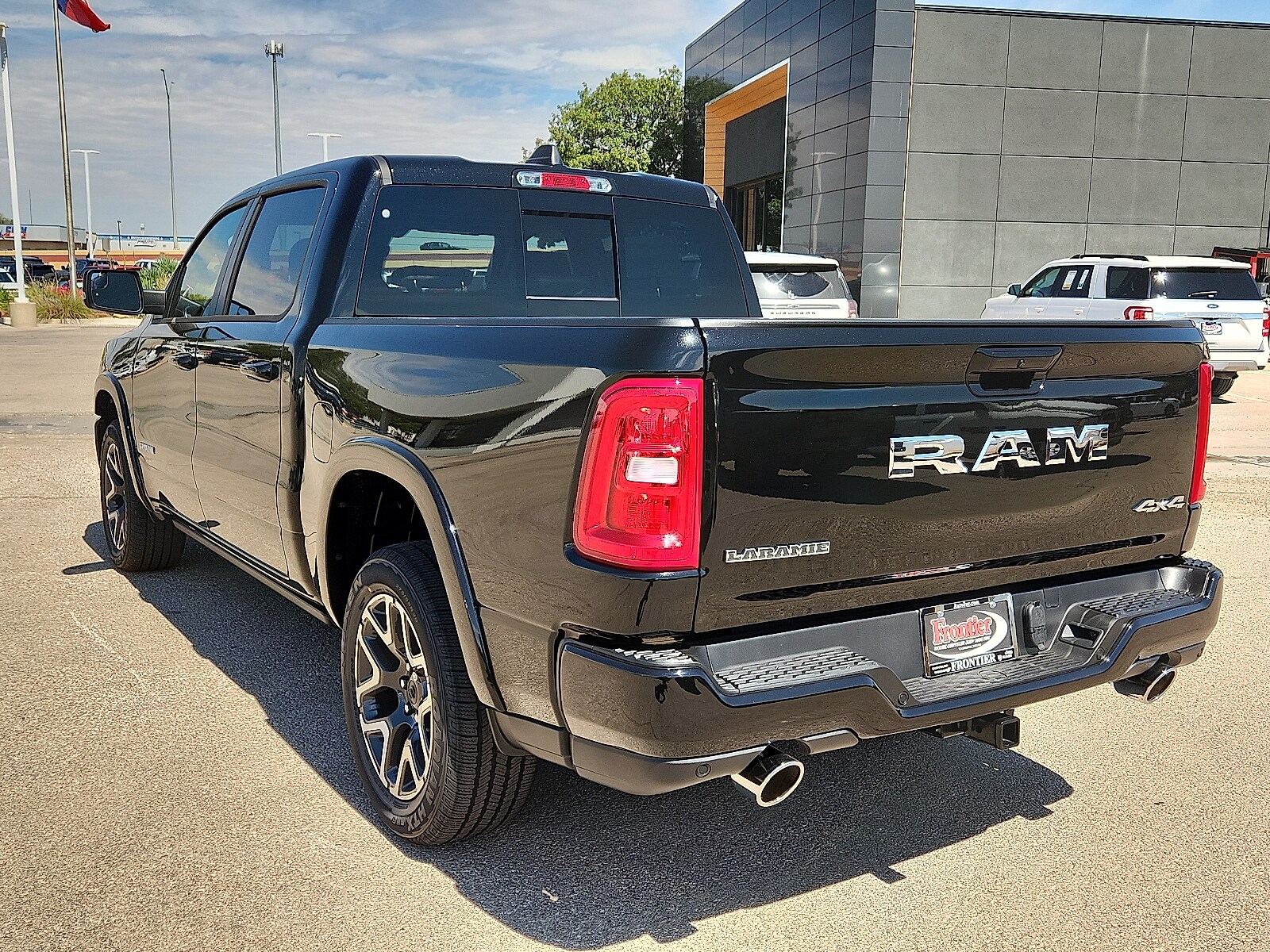 2026 Ram 1500 Laramie photo 2