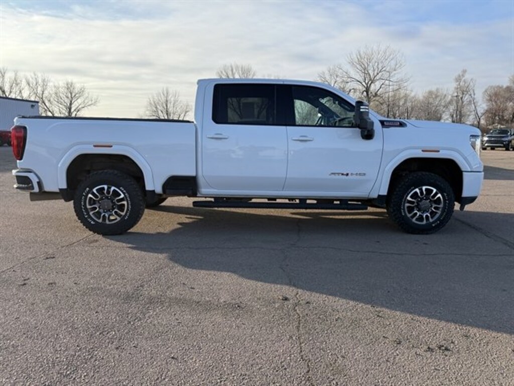 Used 2022 GMC Sierra 2500 HD AT4 Truck Crew Cab