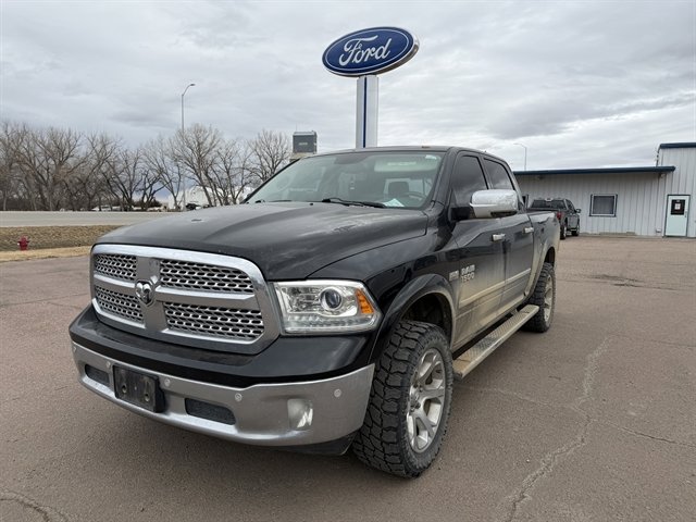 2014 RAM Ram 1500 Pickup Laramie