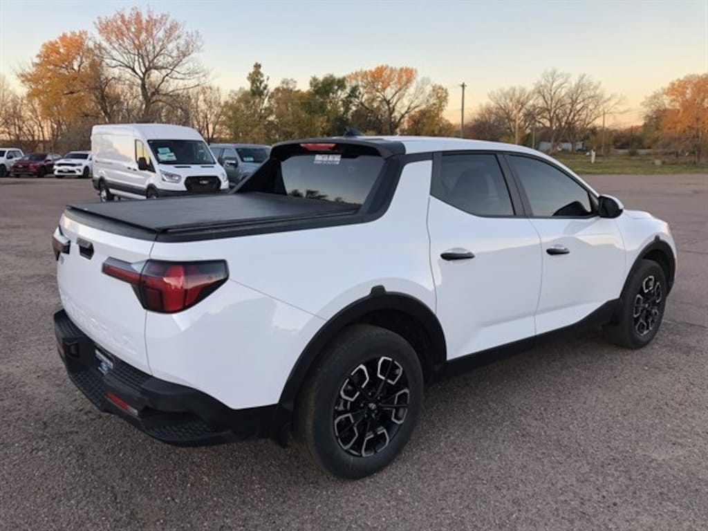 Used 2022 Hyundai Santa Cruz 2.5L SE Truck Crew Cab