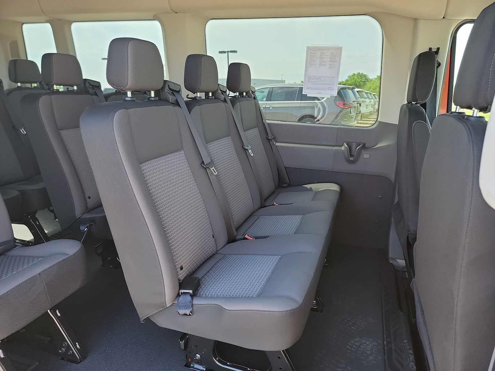 2024 Ford Transit Passenger Van XL - Photo 21
